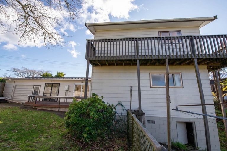 Photo of property in 16 Utuhina Road, Springfield, Rotorua, 3015