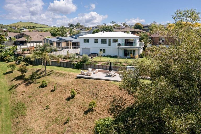 Photo of property in 11 Buxton Place, Ohauiti, Tauranga, 3112