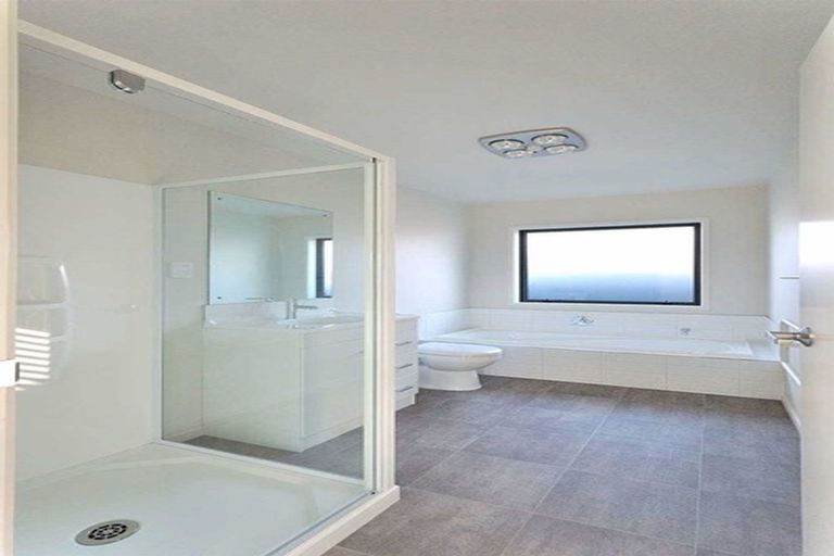 Photo of property in 2 Wallingford Crescent, Rolleston, 7615