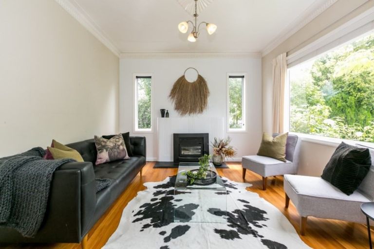 Photo of property in 12 Alpers Terrace, Marewa, Napier, 4110