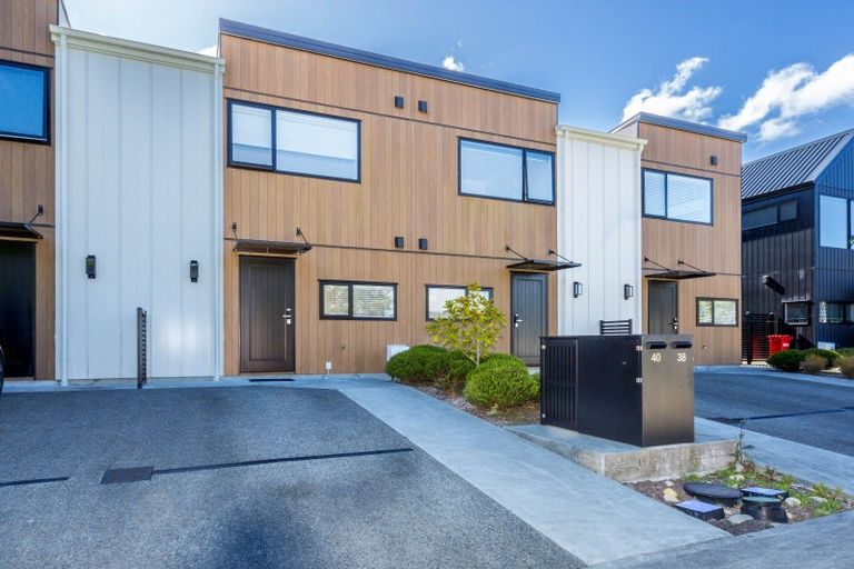 Photo of property in 40 Dahl Drive, Wallaceville, Upper Hutt, 5018