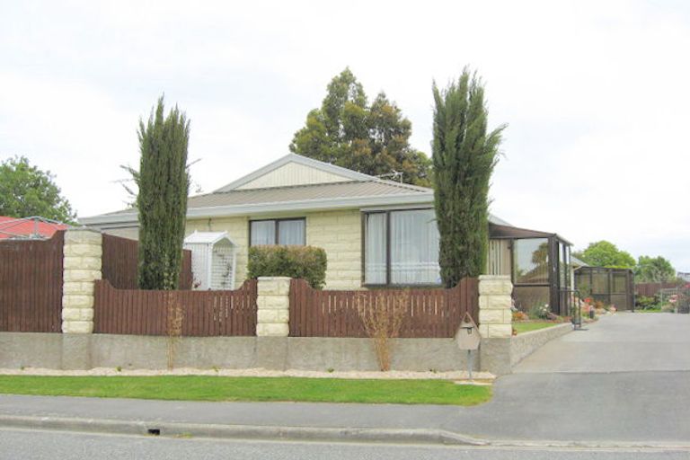 Photo of property in 41 Kowhai Avenue, Rangiora, 7400