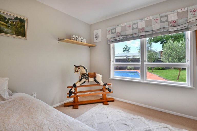 Photo of property in 42 Guthrie Road, Havelock North, 4130