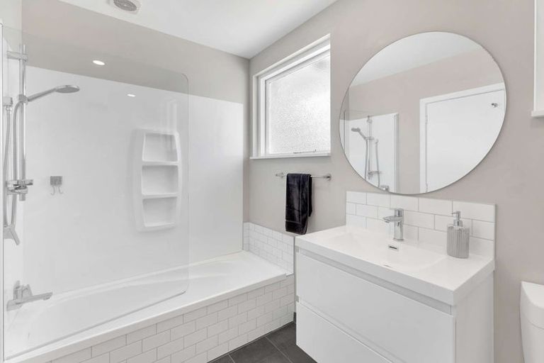 Photo of property in 58a Cottonwood Street, Parklands, Christchurch, 8083