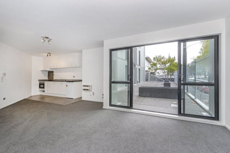 Photo of property in 12/169 Fitzgerald Avenue, Christchurch Central, Christchurch, 8011