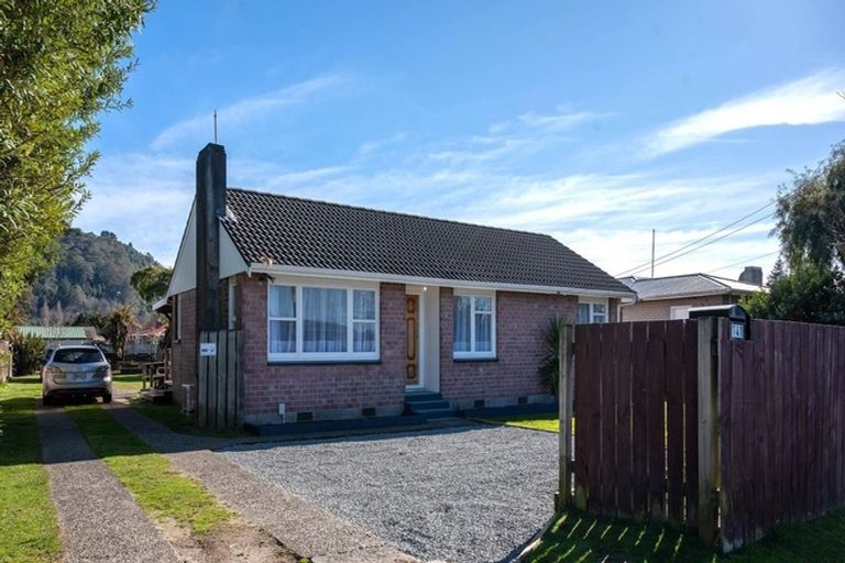 Photo of property in 141 Clayton Road, Mangakakahi, Rotorua, 3015