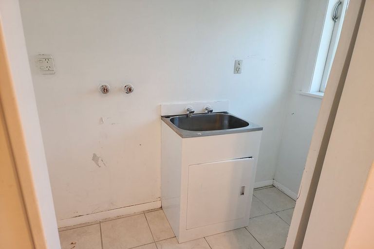 Photo of property in 114 Wainuiomata Road, Wainuiomata, Lower Hutt, 5014
