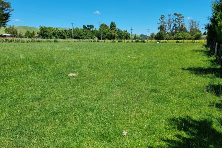 Photo of property in 81974 State Highway 2, Pahiatua, 4984