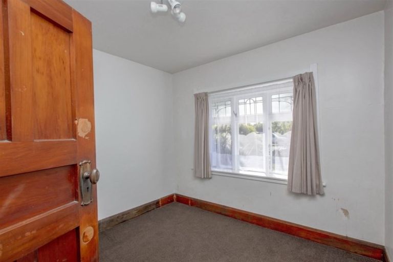 Photo of property in 64 Smith Street, Woolston, Christchurch, 8062