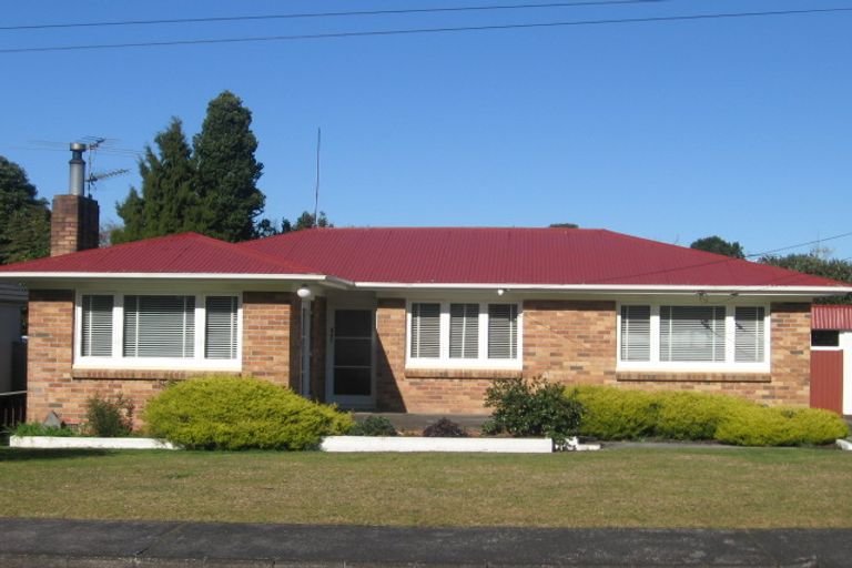 Photo of property in 24 Callis Avenue, Opaheke, Papakura, 2113