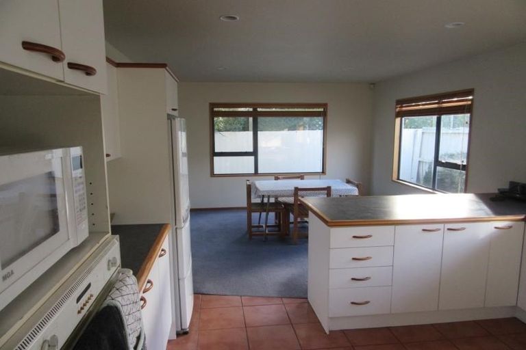 Photo of property in 122a Maidstone Road, Ilam, Christchurch, 8041