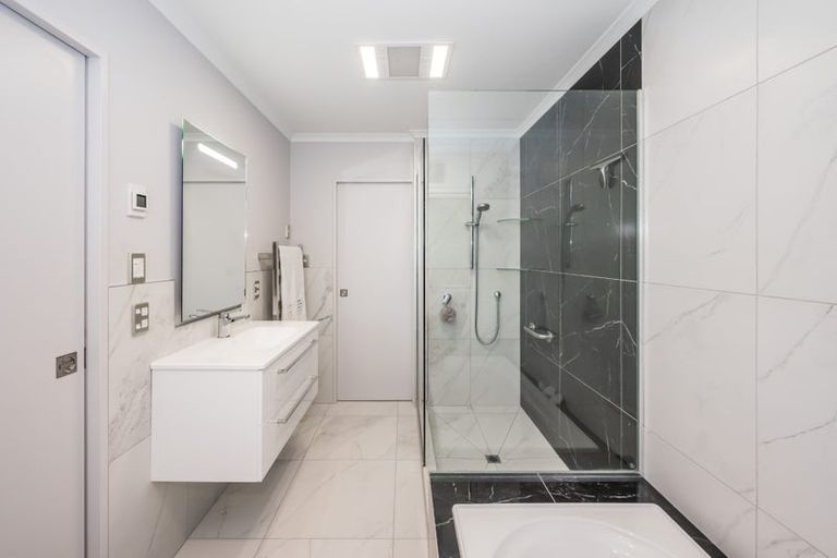 Photo of property in 294b Te Moana Road, Waikanae, 5036