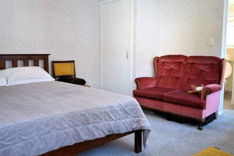 Photo of property in 153 Riverside Drive, Waiwhetu, Lower Hutt, 5010