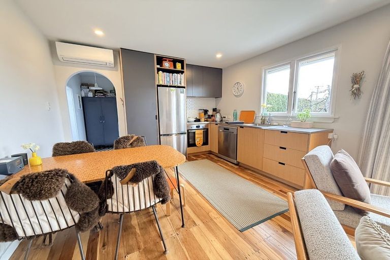 Photo of property in 95 Saint Georges Road, Karamu, Hastings, 4172