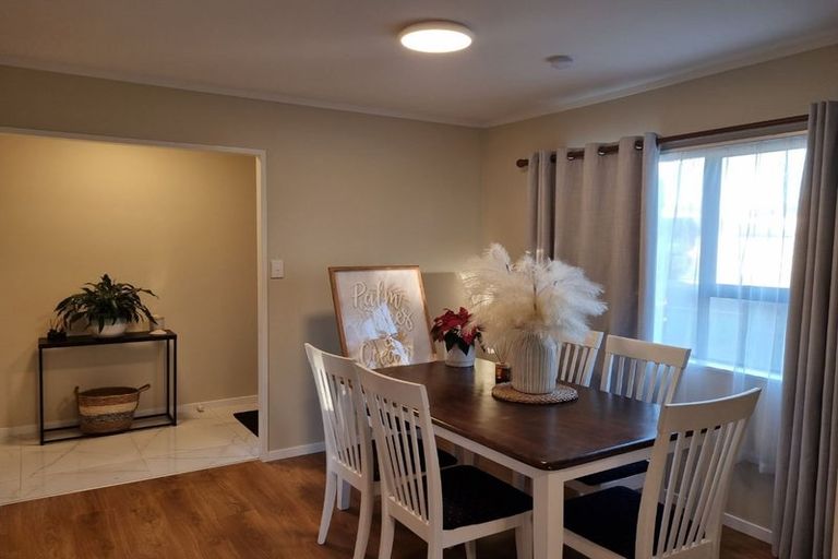 Photo of property in 2/328 Bucklands Beach Road, Bucklands Beach, Auckland, 2012