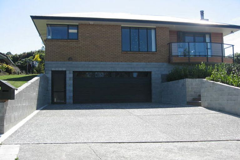 Photo of property in 2 Ranui Place, Feilding, 4702