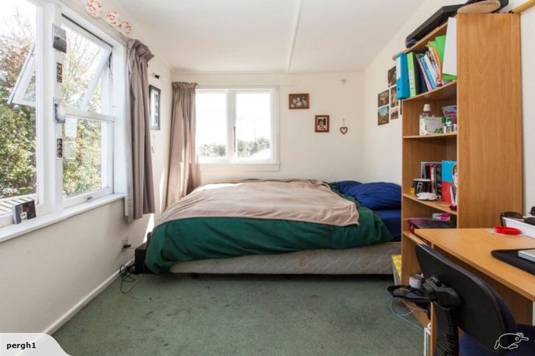 Photo of property in 1/124 Wairakei Road, Bryndwr, Christchurch, 8053