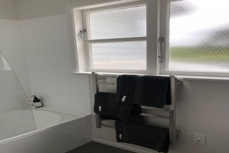 Photo of property in 26a Delhi Crescent, Khandallah, Wellington, 6035