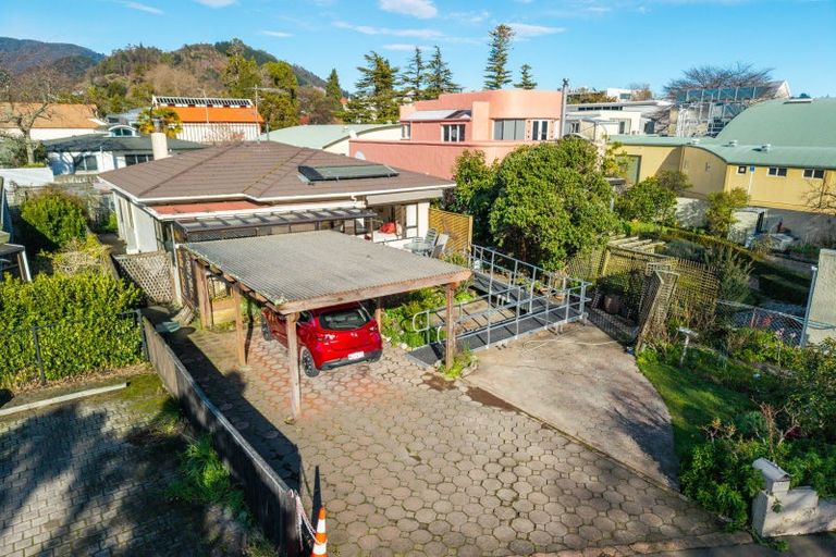 Photo of property in 28 Riverside, Nelson, 7010