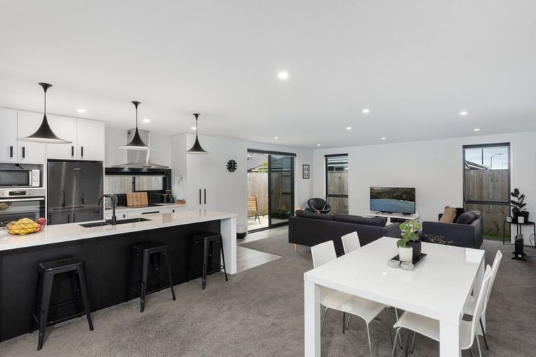 Photo of property in 11 Taioma Close, Papamoa, 3118