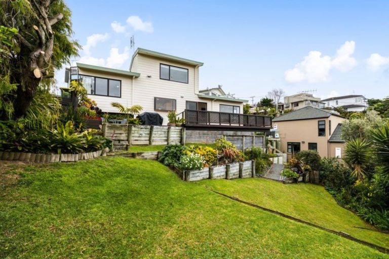 Photo of property in 1/547 East Coast Road, Browns Bay, Auckland, 0630