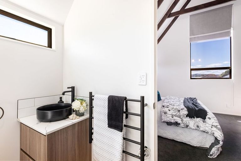 Photo of property in 271 Waterloo Road, Fairfield, Lower Hutt, 5011