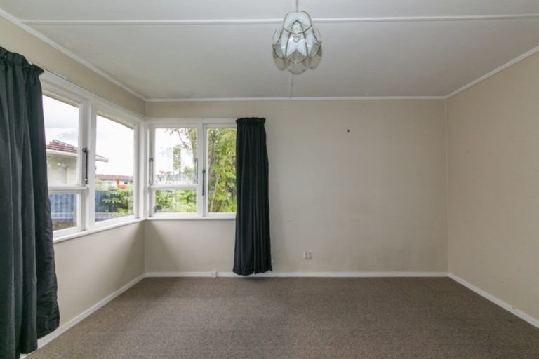 Photo of property in 9 Freyberg Avenue, Tamatea, Napier, 4112