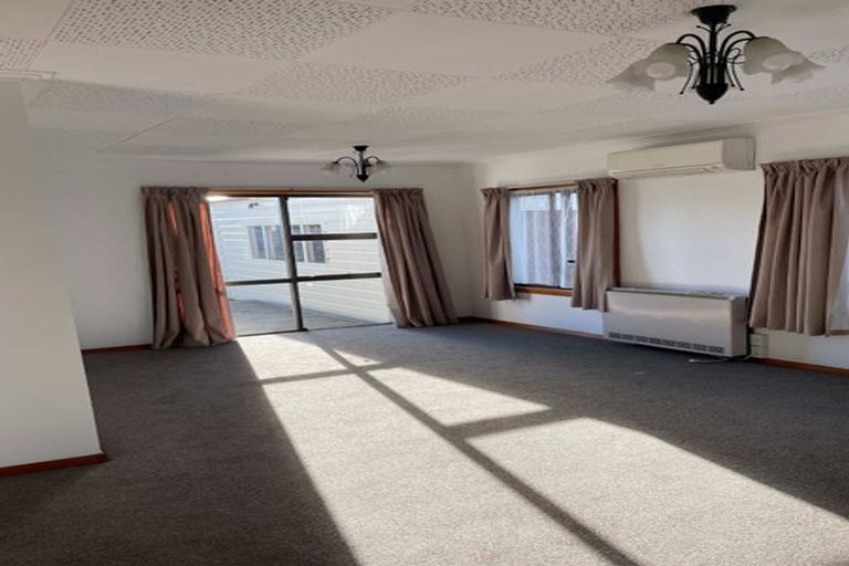 Photo of property in 283 Innes Road, Mairehau, Christchurch, 8052