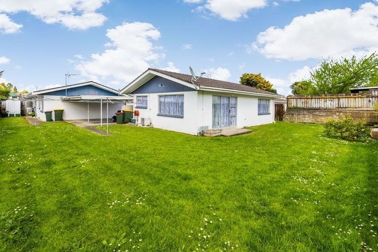 Photo of property in 4/29 South Street, Papakura, 2110