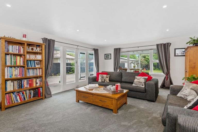 Photo of property in 80 Mersey Street, St Albans, Christchurch, 8014