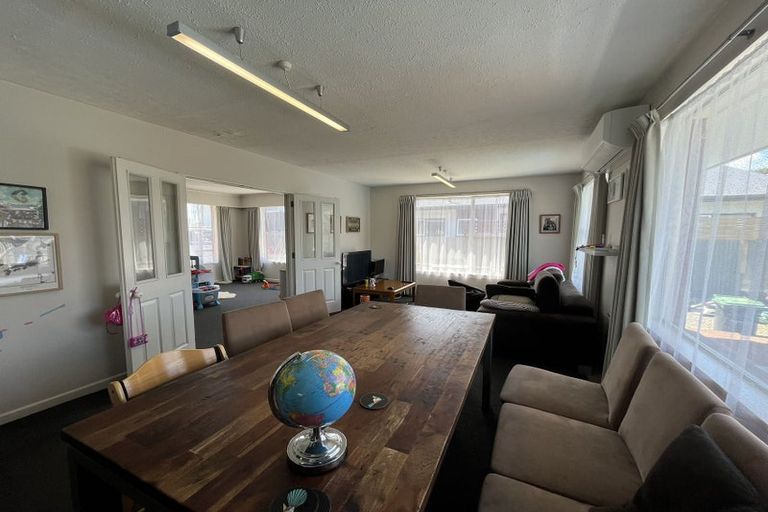 Photo of property in 32 Munro Street, Redwood, Christchurch, 8051