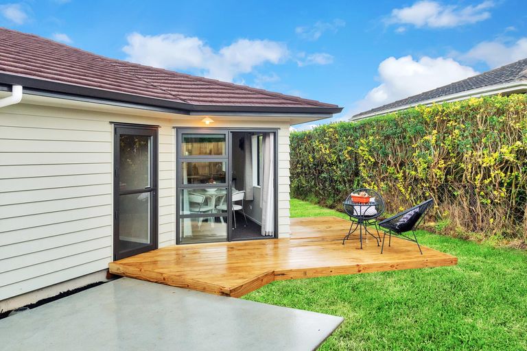 Photo of property in 67a Arimu Road, Papakura, 2110