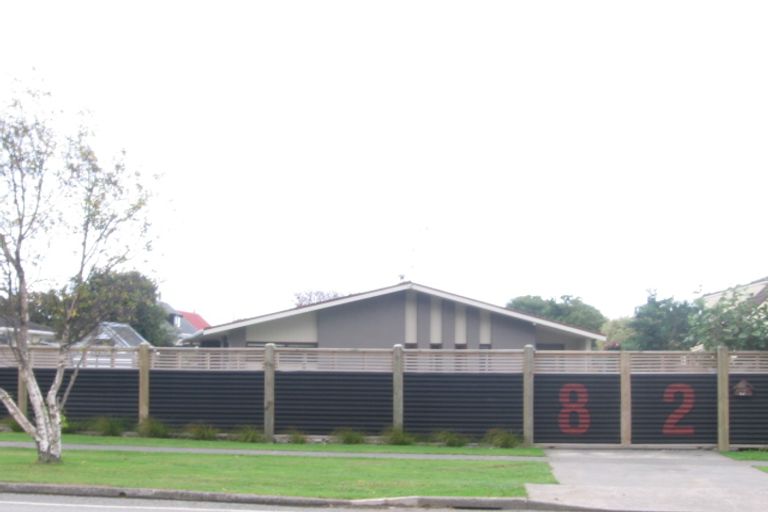 Photo of property in 82 Elizabeth Street, Waikanae, 5036