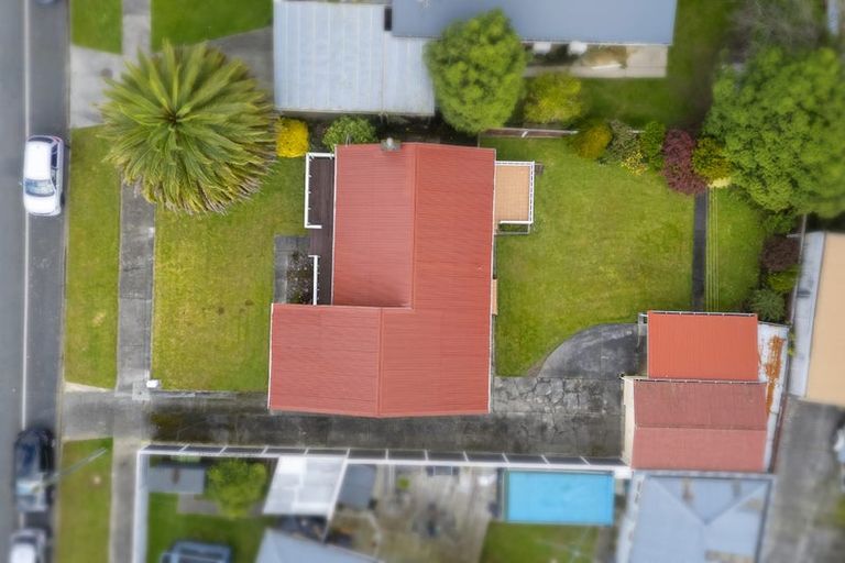 Photo of property in 170 George Street, Stokes Valley, Lower Hutt, 5019