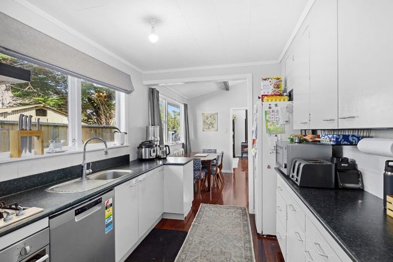 Photo of property in 3a Plateau Road, Te Marua, Upper Hutt, 5018