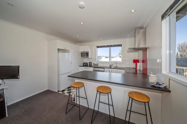 Photo of property in 17 Fantham Street, Hawera, 4610