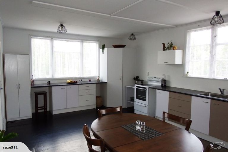 Photo of property in 8 Goldfinch Street, Taihape, 4720