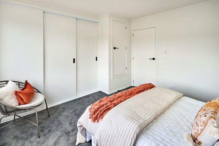 Photo of property in 2/892 High Street, Avalon, Lower Hutt, 5011