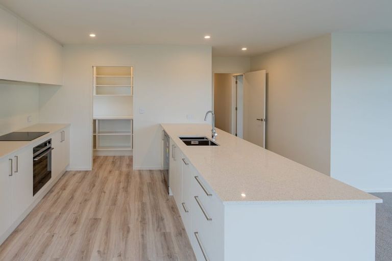 Photo of property in 32 Mcgarry Drive, Kaiapoi, 7630