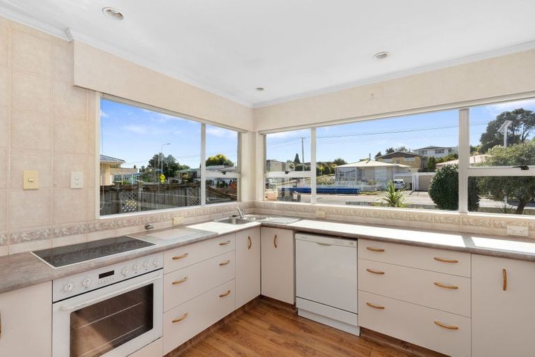 Photo of property in 35 York Street, Levin, 5510