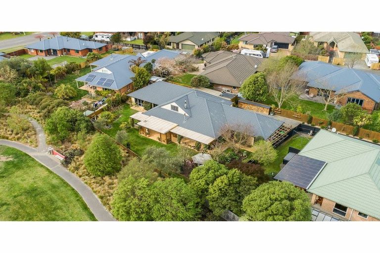 Photo of property in 24 Campion Place, Rolleston, 7614