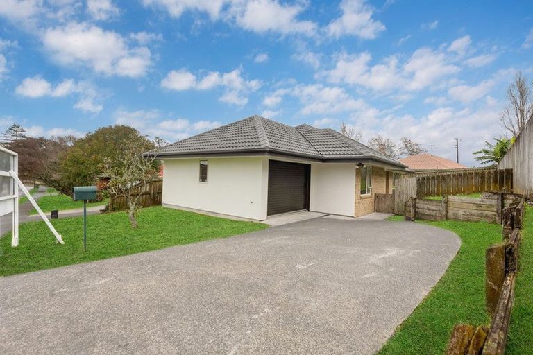Photo of property in 17 Cretian Crescent, Henderson, Auckland, 0612