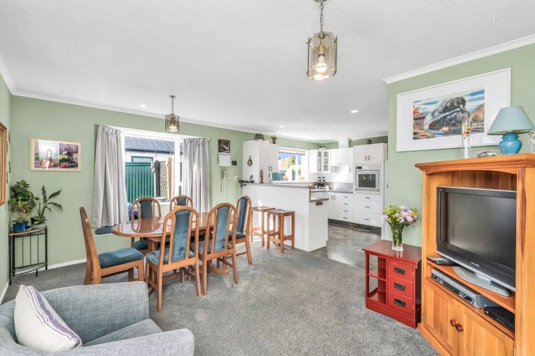 Photo of property in 39 Woodville Street, Leeston, 7632