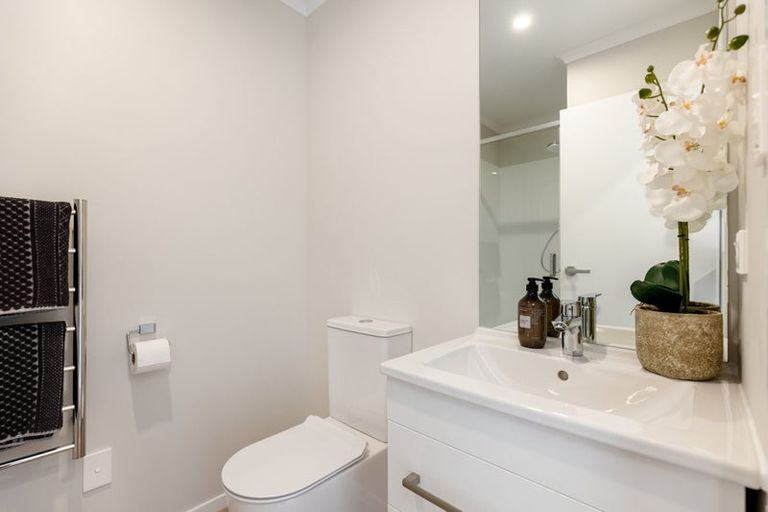 Photo of property in 4 Equine Way, Brookfield, 3110