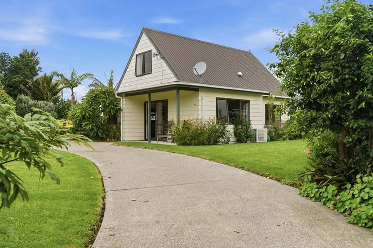 Photo of property in 204 Waitaha Road, Welcome Bay, Tauranga, 3112