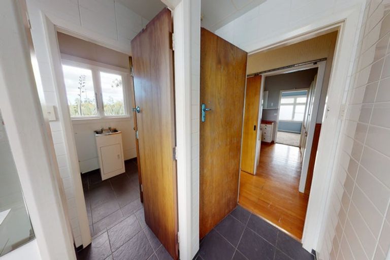 Photo of property in 12 Vera Street, Marton, 4710