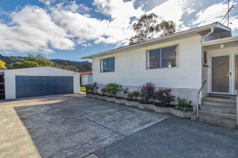 Photo of property in 45 Bonnie Glen Crescent, Ebdentown, Upper Hutt, 5018