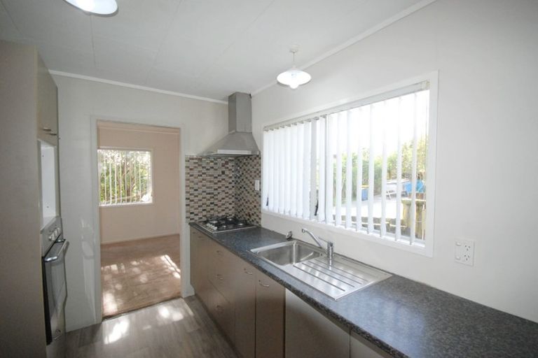 Photo of property in 149 Universal Drive, Henderson, Auckland, 0610