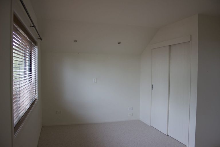 Photo of property in 15 Bushglen Court, Browns Bay, Auckland, 0630