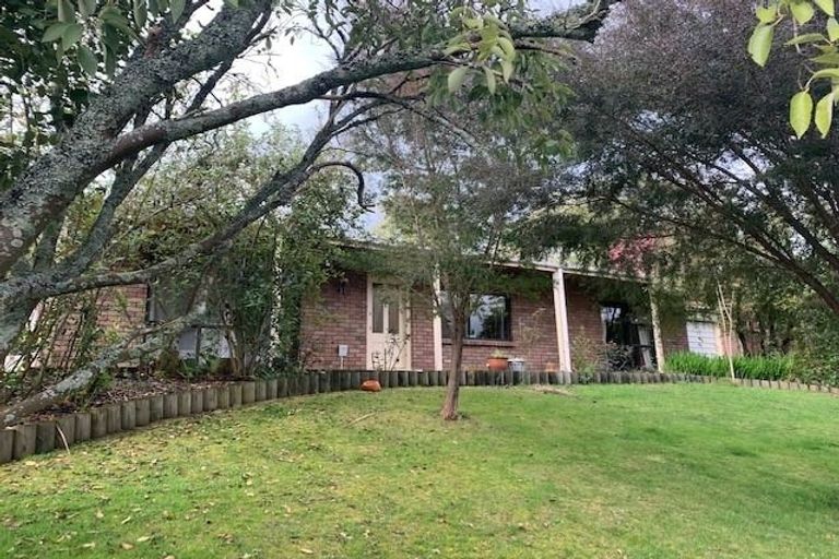 Photo of property in 5 Marlowe Drive, Leamington, Cambridge, 3432